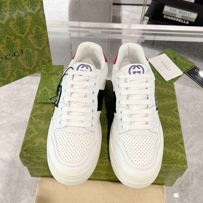 G*u*i casual shoes